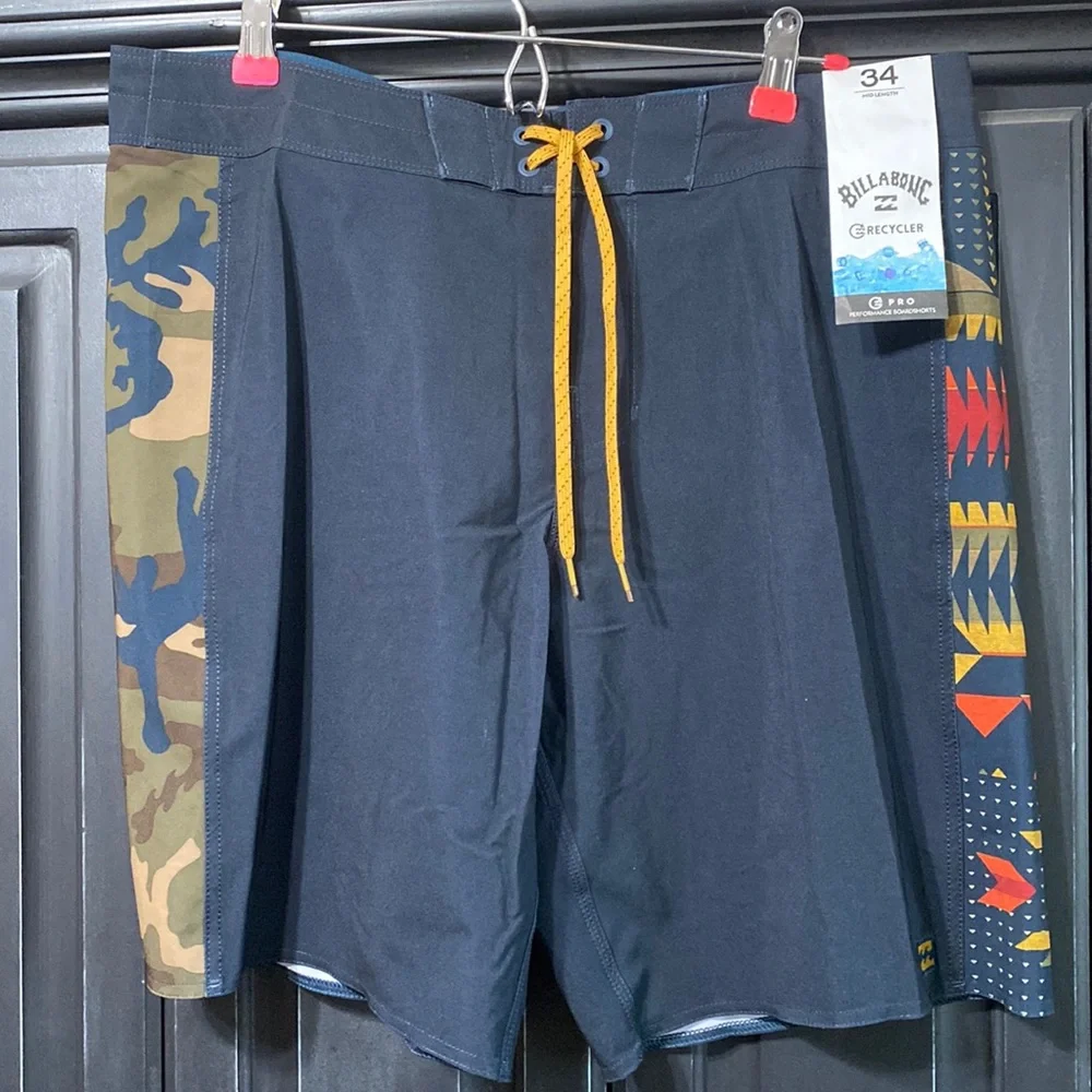 Billabong Pro Performance Boardshorts - Picture 3 of 5